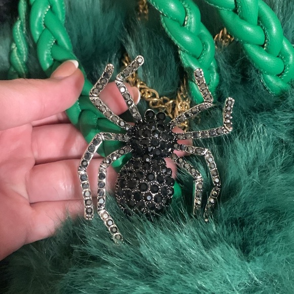 Alex Max Green Fluffy Purse - Picture 4 of 5